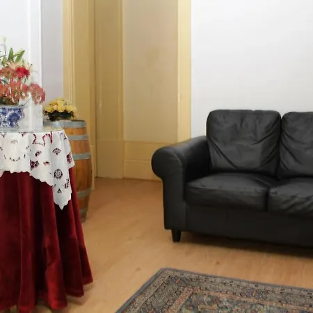 Affittacamere Residencial Bela Star 2*