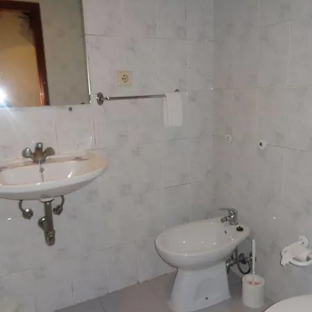 Affittacamere Residencial Bela Star 2*